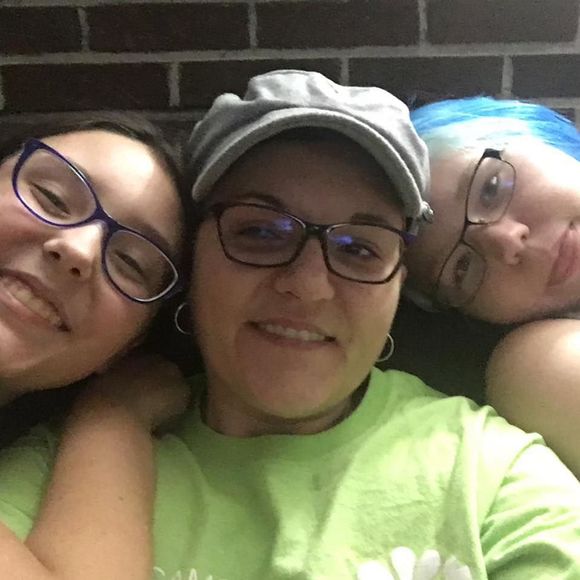 Meet your Posher, Trinette - Picture 1 of 1